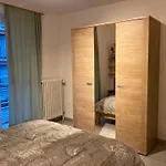 Beachfront Bliss In Knokke, Cleaning Included Lägenhet *