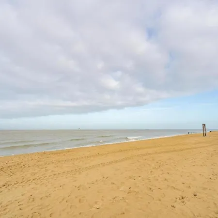 Beachfront Bliss In Knokke, Cleaning Included *