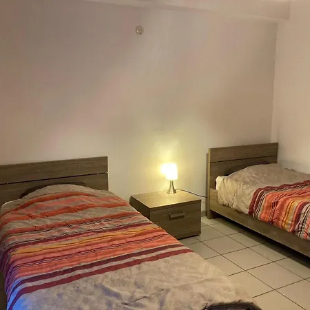 アパート Beachfront Bliss In Knokke, Cleaning Included *