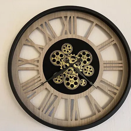 アパート Beachfront Bliss In Knokke, Cleaning Included *