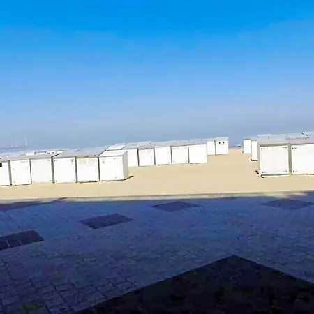 Beachfront Bliss In Knokke, Cleaning Included * Knokke-Heist
