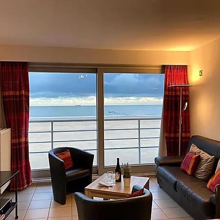Beachfront Bliss In Knokke, Cleaning Included Apartamento Knokke-Heist