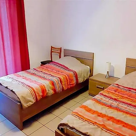Apartamento Beachfront Bliss In Knokke, Cleaning Included